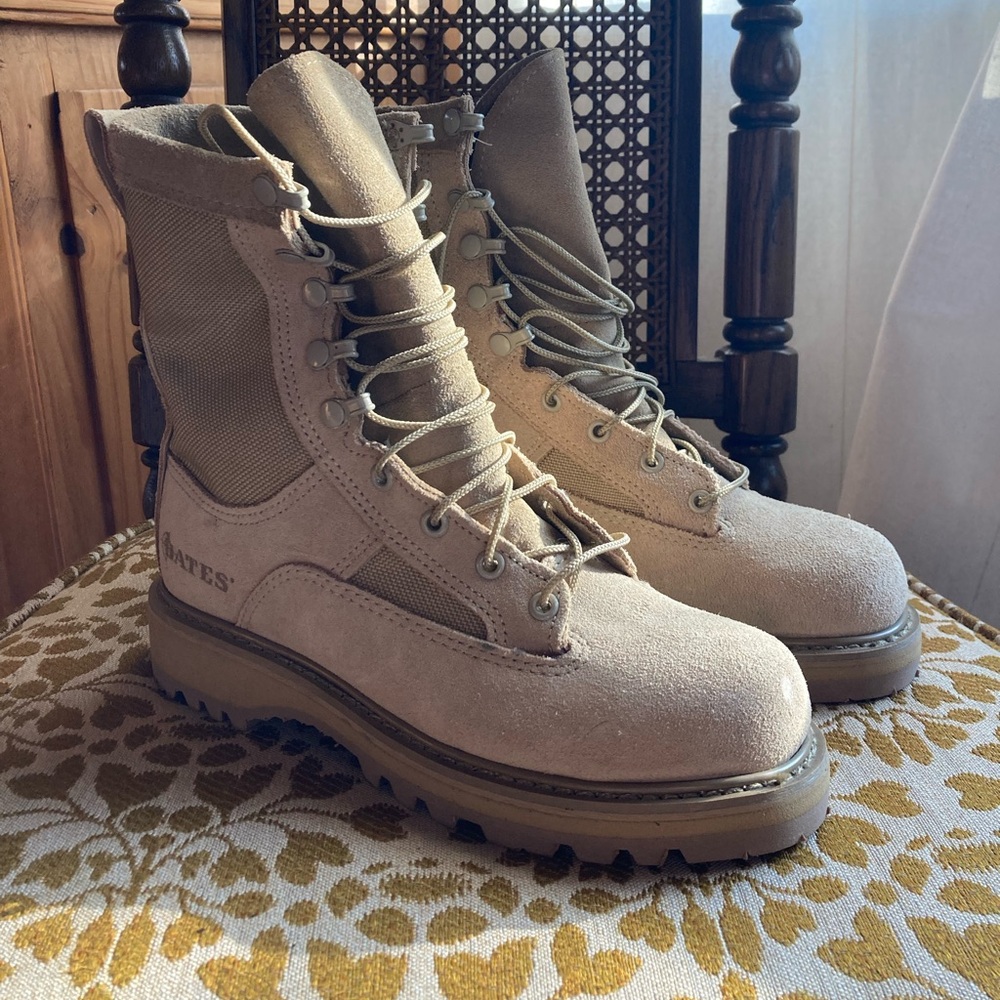 Bates tactical boots